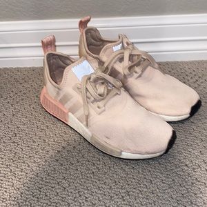 Adidas Women size 7.5